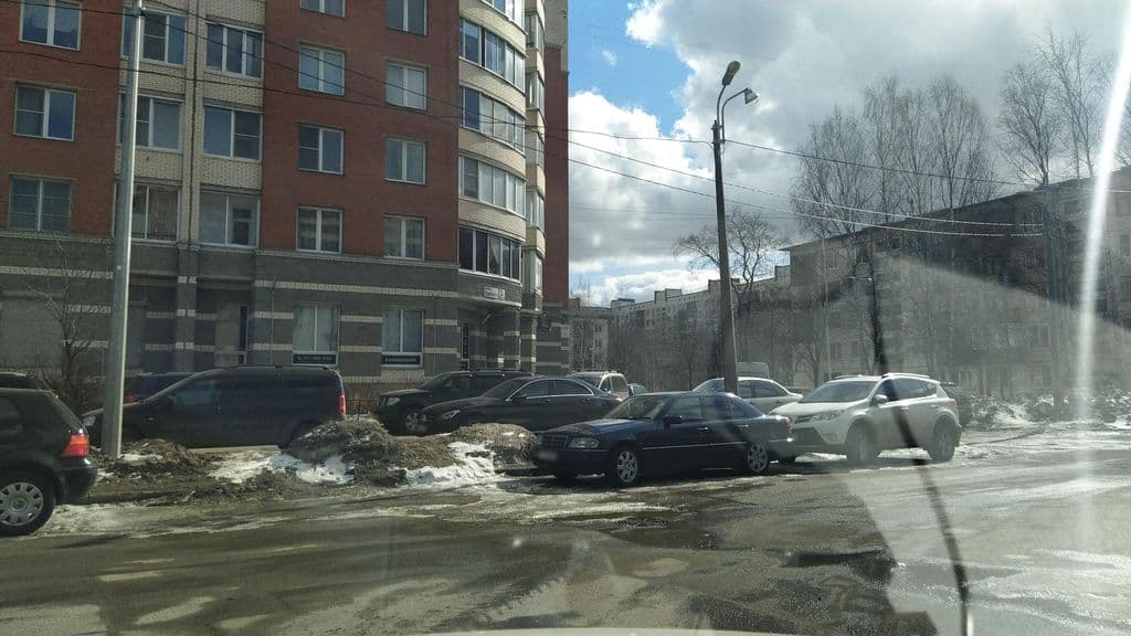 Street view near Tishe Myshi Hookah