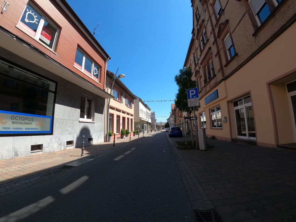 Street view near #Bellevue Grünstadt / Shisha - Cocktail - Lounge (Bar)