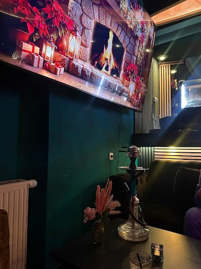 Luna Café Bar
