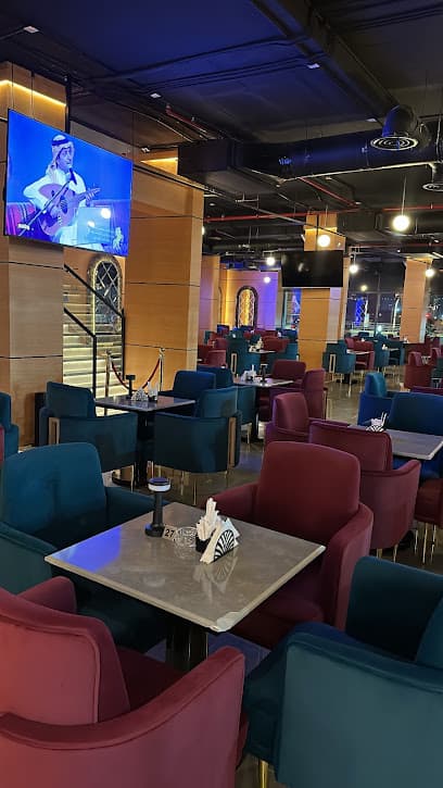 WATEN Cafe & Lounge