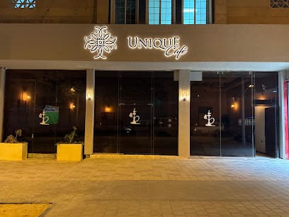 UNIQUE CAFE