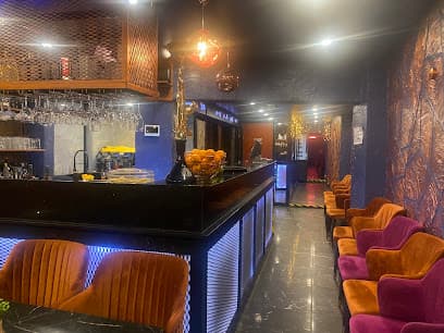 Titanic Kitchen & Lounge
