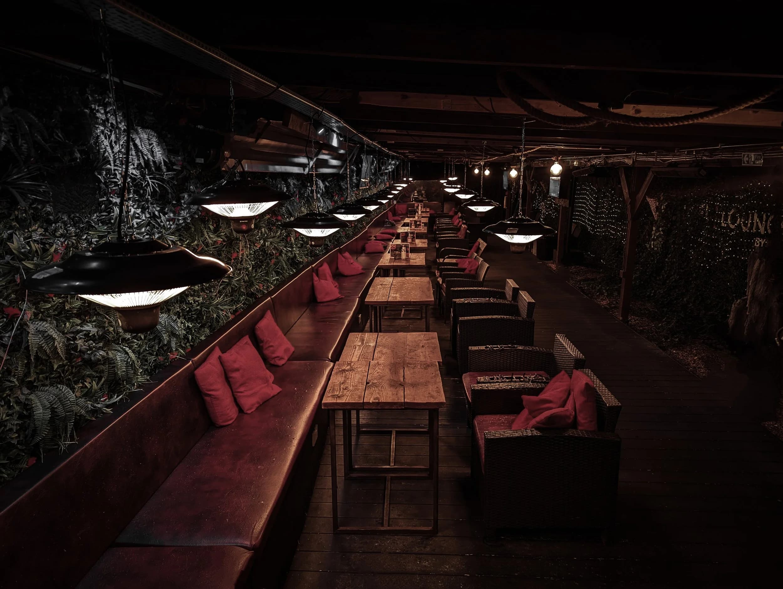 Tunnel | Lounge