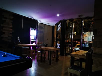 Double Deuce Billiards and Shisha Lounge