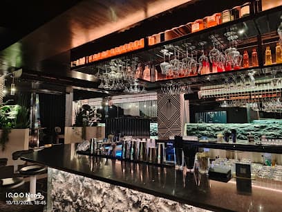 HUQQA LOUNGE