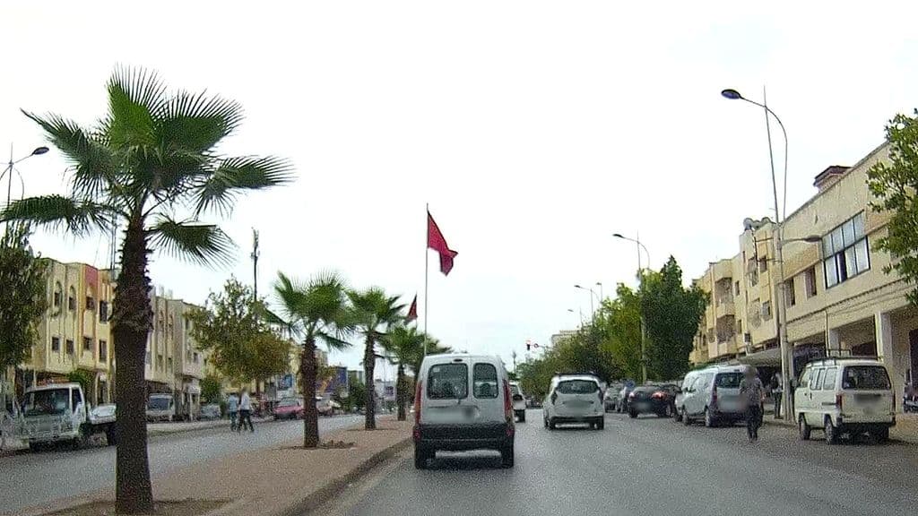 Street view near Café AL Mizhar