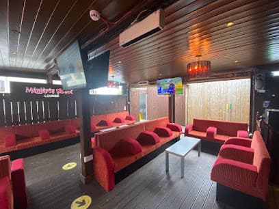 Manjaros Shisha Lounge