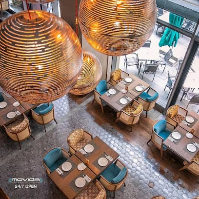 Movida Lounge and Dining