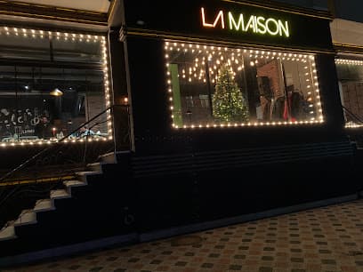 La maison Lounge & Dining