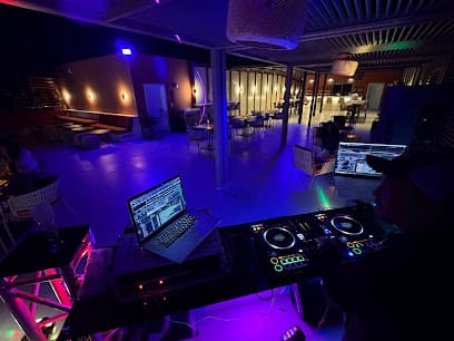 The Roof Top Lounge