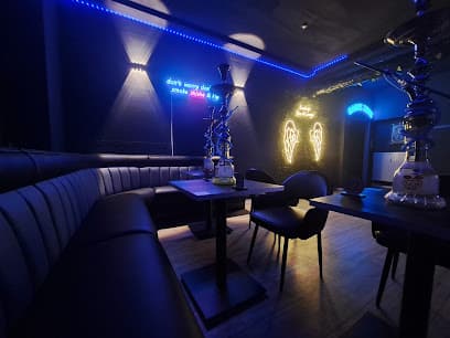 Smokey's Bar und Lounge