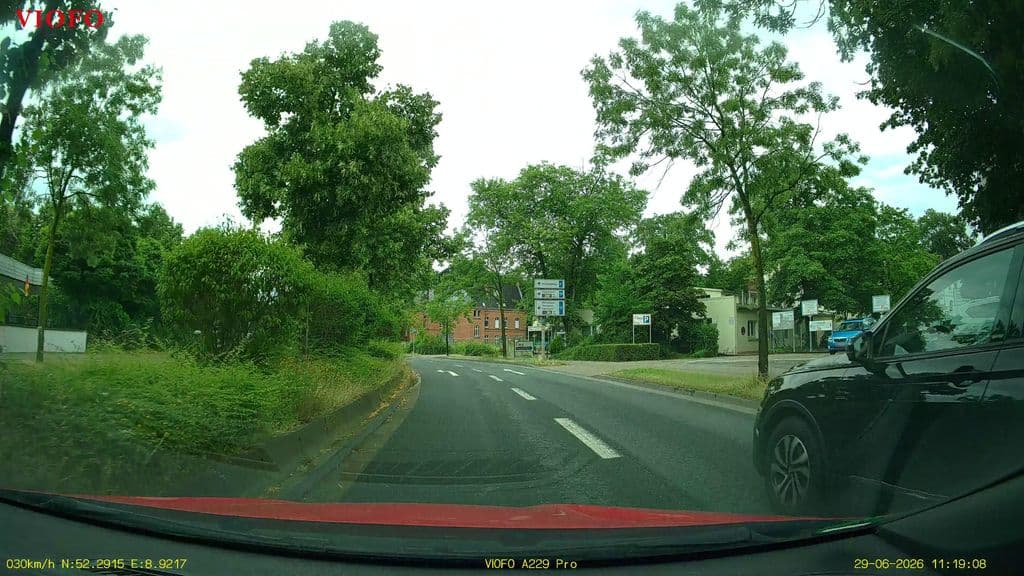 Street view near Diwan Lounge