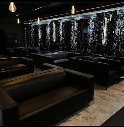 Pukka Lounge