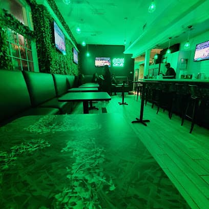 CRU Lounge - Edgewood