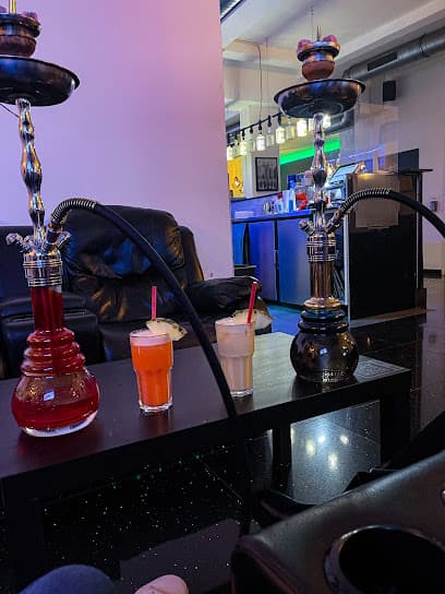 Durchzug Lounge/Shop