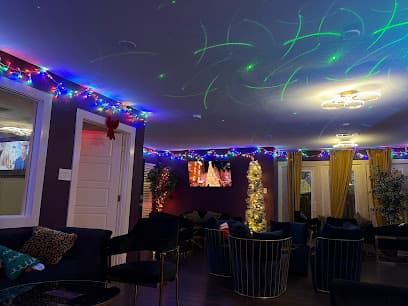 Elsewhere Hookah Lounge