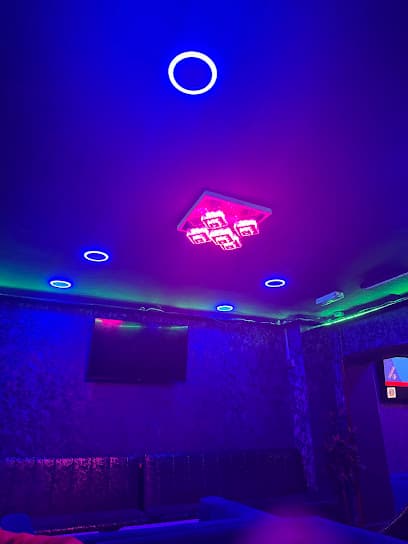 A2 LOUNGE and Bar