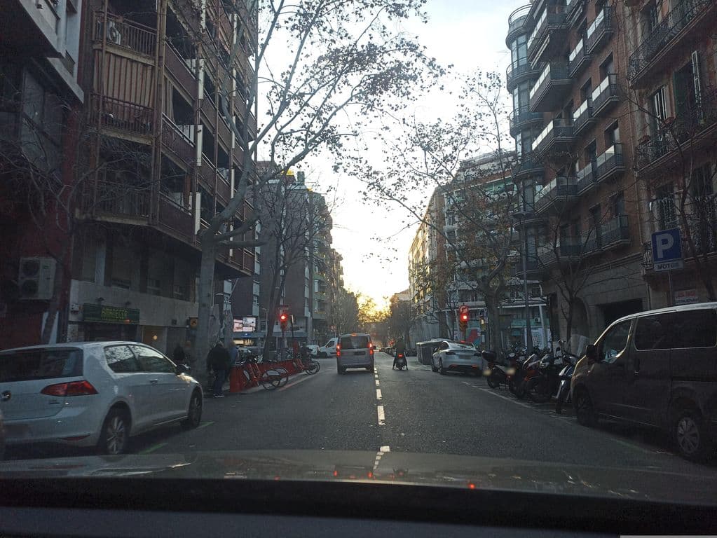 Street view near El Nilo – Egipcian Food & Shisha Lounge