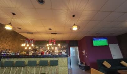 Selam Bar, Teklai