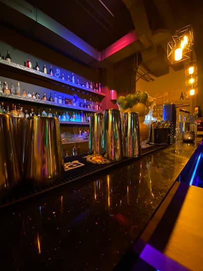 nineTYnine - BAR | LOUNGE | FUMOIR | SHISHA