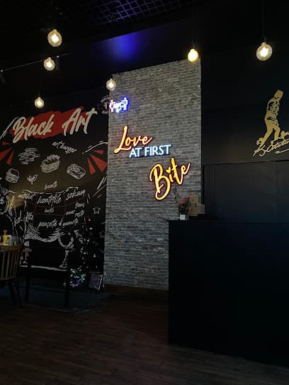 BLACK ART LOUNGE