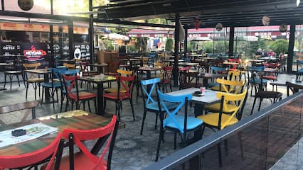 Meydan Cafe & Bistro & Nargile