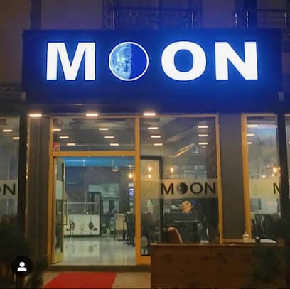Moon Cafe