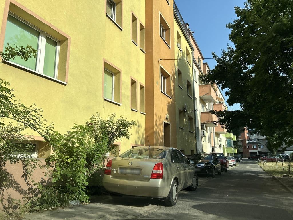 Street view near Masala Tea House