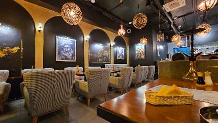 Smaki Indii Lounge & Restaurant
