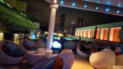 Level Lounge