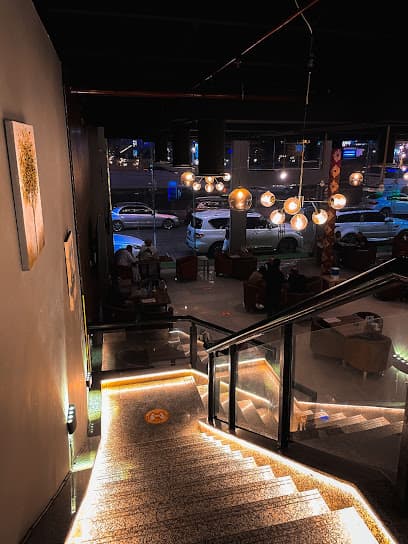 Cloud 9 cafe
