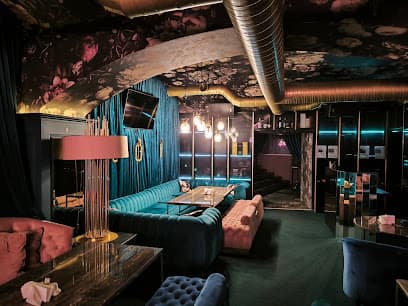 Solo Karaoke & Music Bar