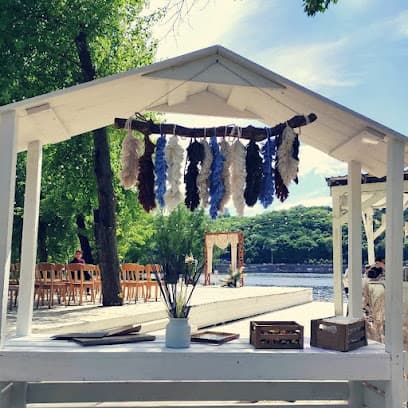 SANDALI Truhanov Resort тимчасово не працює