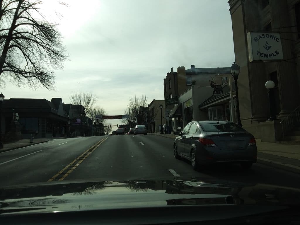 Street view near Fig Cafe & Hookah Lounge