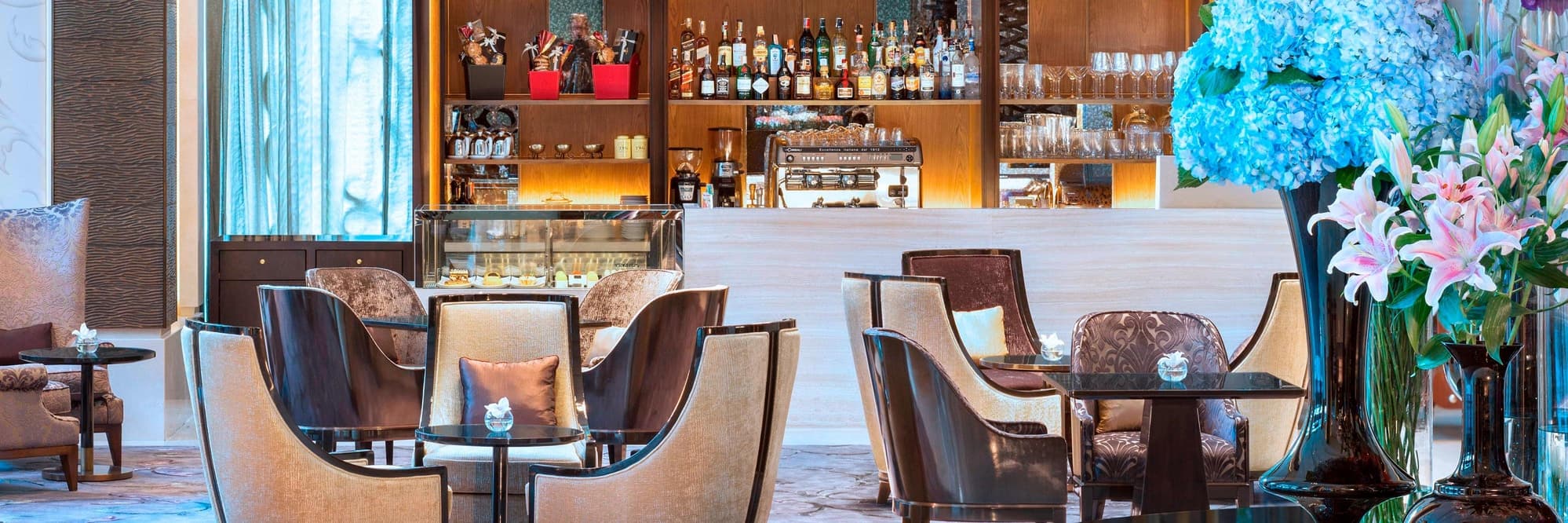 The Lounge