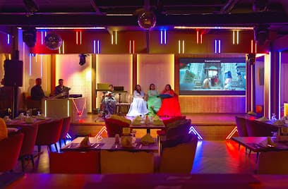 Zest Loungge