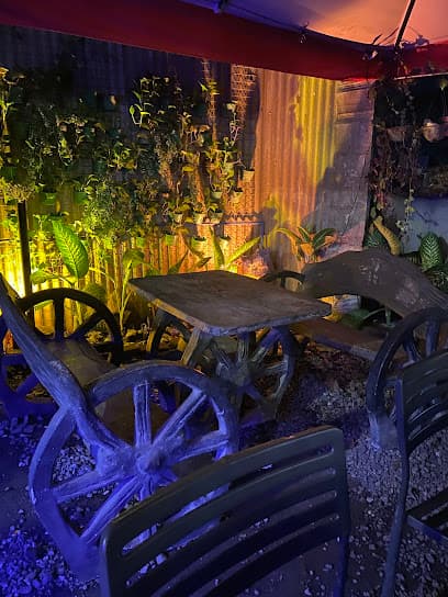 Acacia Lounge, Restaurant, and Bar