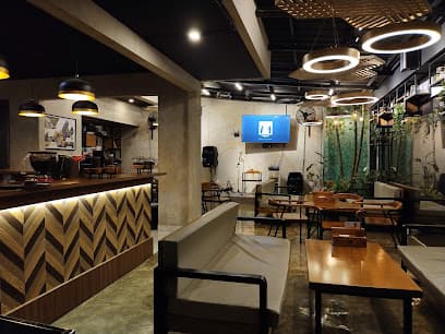 KLASHICA - Klapa Shisha & Cafe BSD