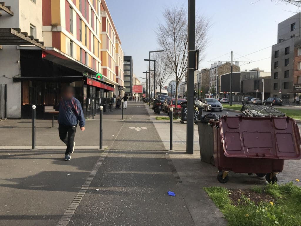 Street view near Chicha café