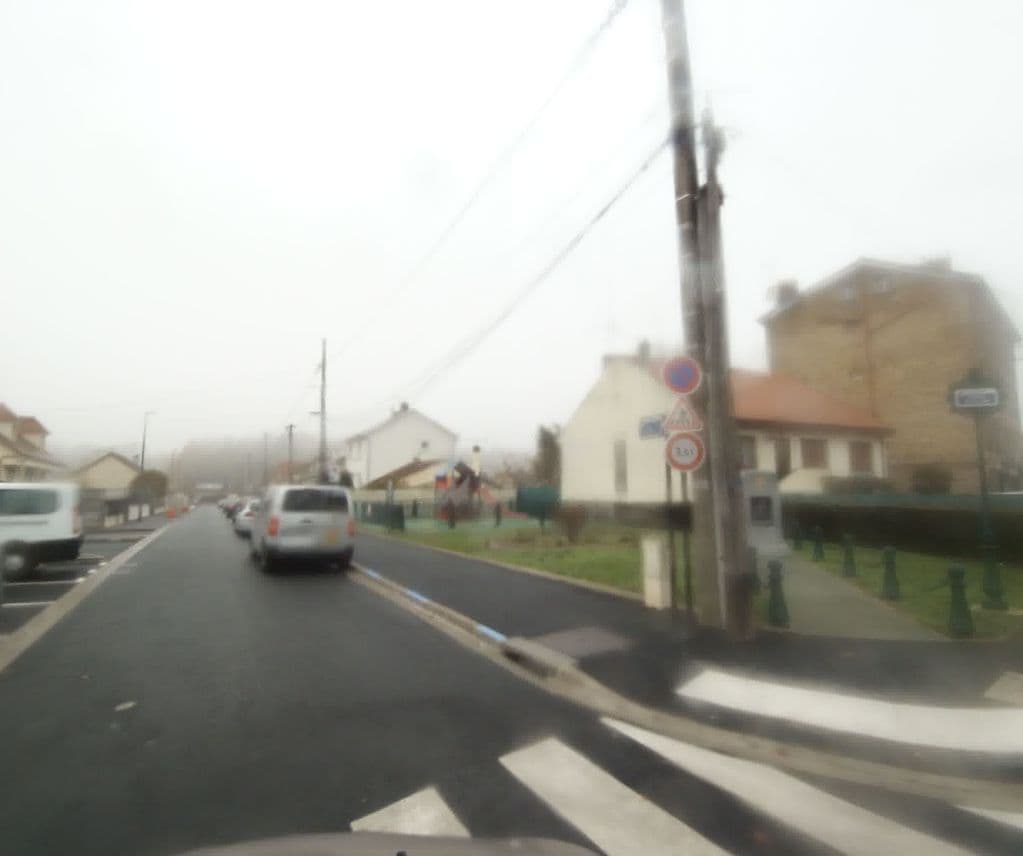 Street view near Le Standing