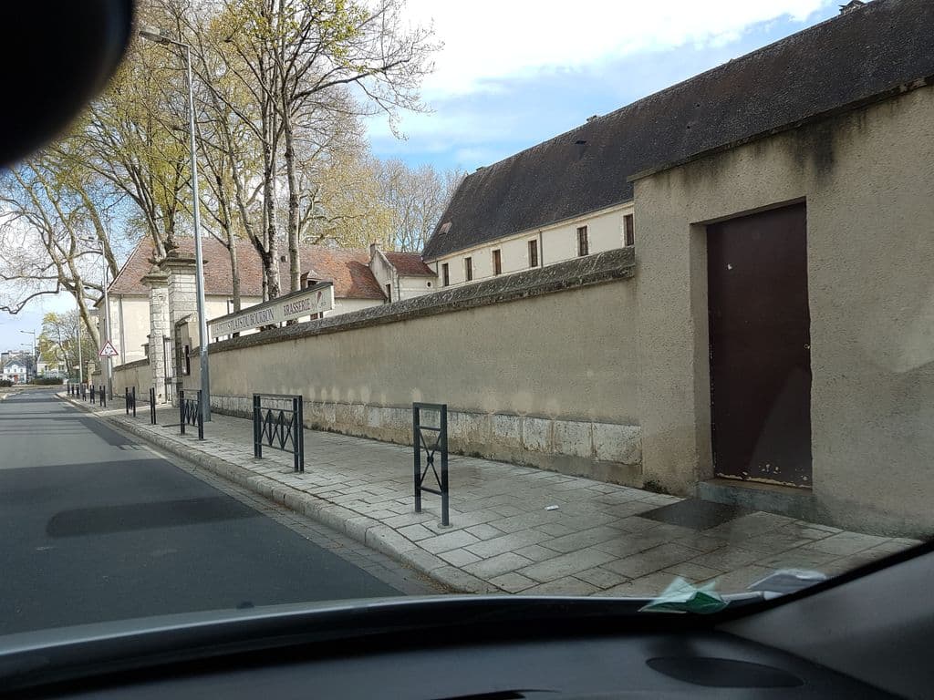 Street view near Le Soixante-deux