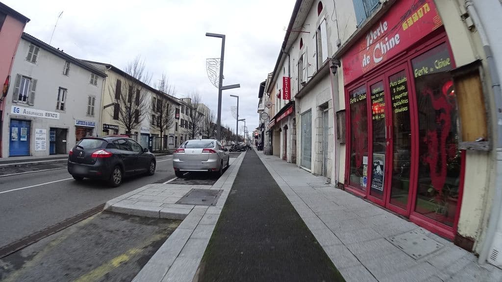 Street view near O'dream