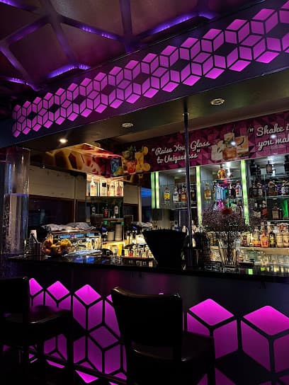 Blitz Lounge