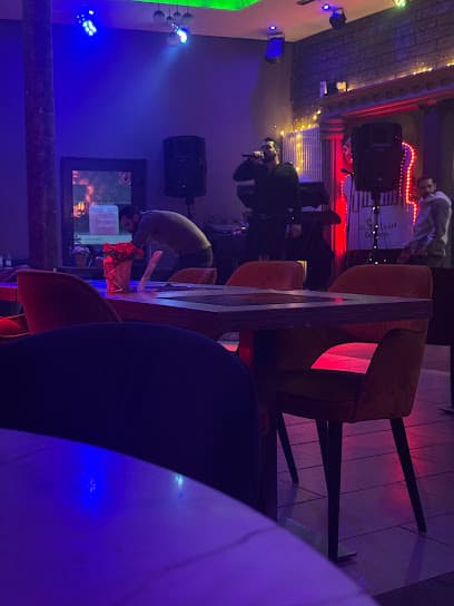 AVALANCHE LOUNGE/ كافتيريا الشلال