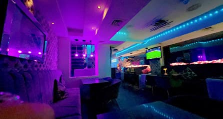 Cavalli lounge