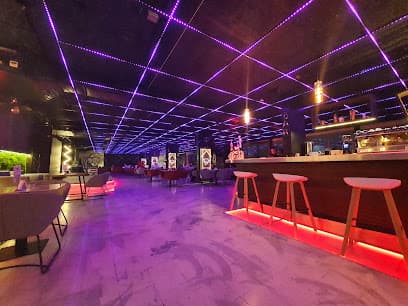 LATINO LOUNGE