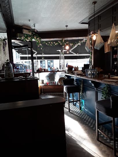 Juliano’s Cafe
