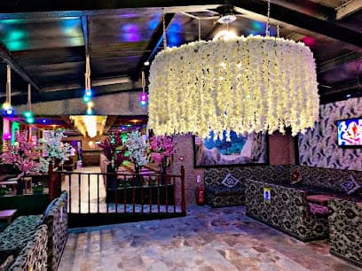 Abu Dhabi Cafe Lounge