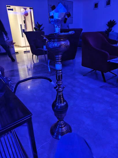 Half Mood Lounge