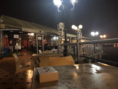 مطعم ومقهى ليالي زمان - Layaly Zaman Shisha Cafe